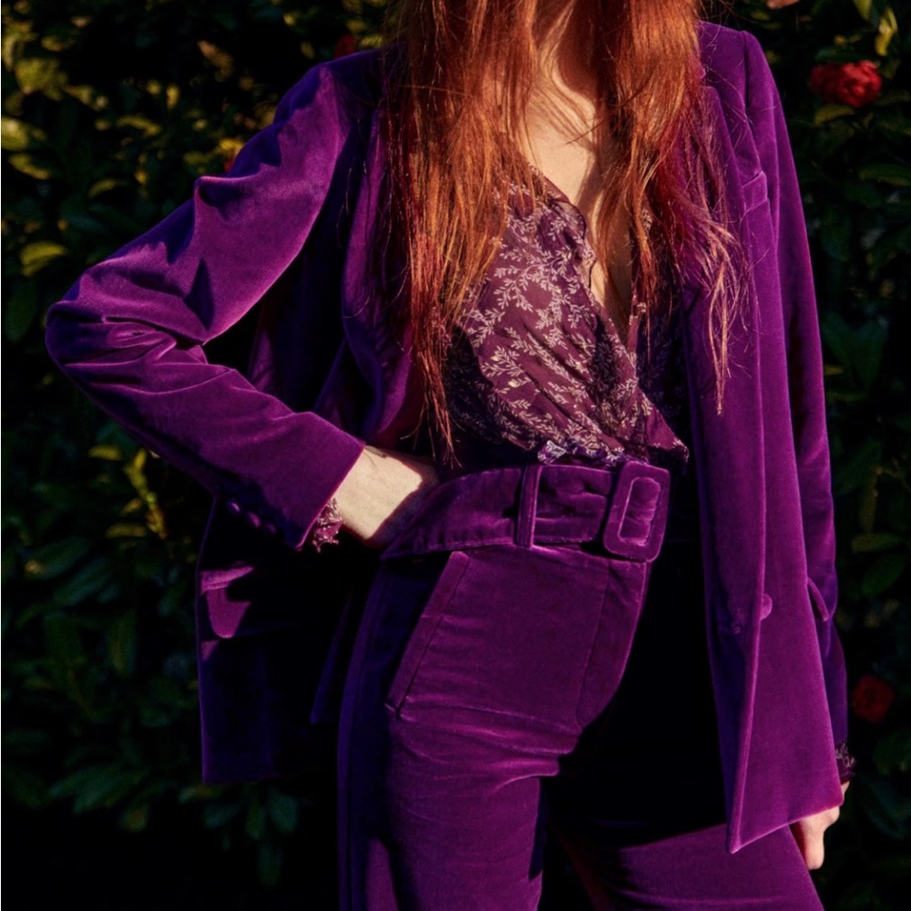 Sézane Purple velvet Lukas trousers. Size 10. NWT